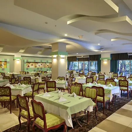 Sunis Kumkoey & Resort