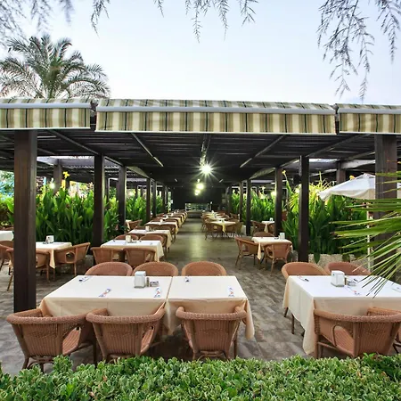 Sunis Kumkoey & 5* Side