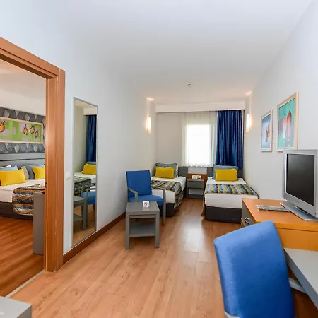 Sunis Kumkoey & Semesteranläggning (resort) Side