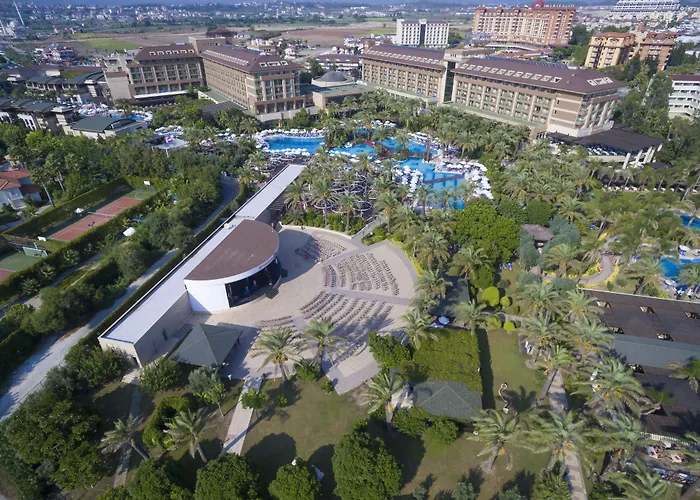 Sunis Kumkoey & Semesteranläggning (resort) 5*