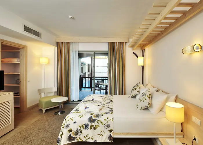 Sunis Kumköy Hotel&spa Resort Side