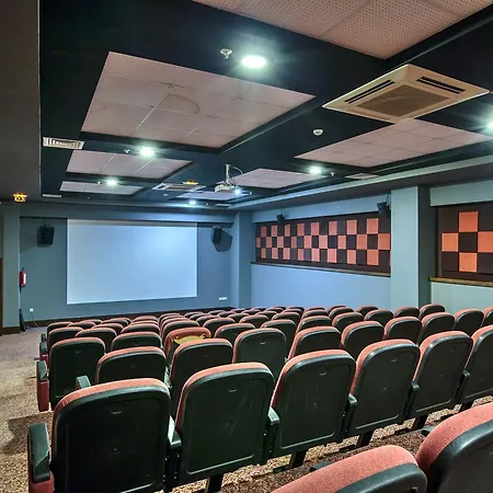 Semesteranläggning (resort) Sunis Kumkoey &